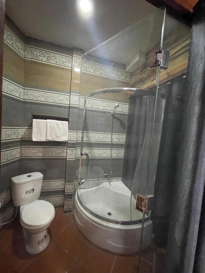 Xu Xu Motel Bac Lieu Exteriör bild